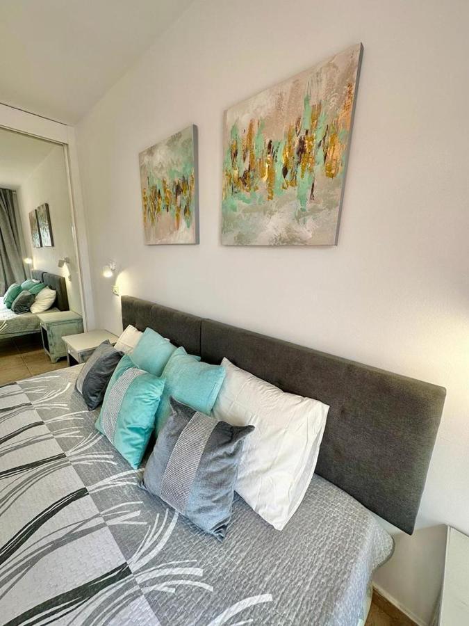 Sunny Apartment & Heated Pool Los Cristianos  Esterno foto